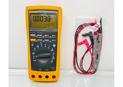 Fluke 187 True RMS Digital Multimeter With Test Leads , SELLING AS PARTS