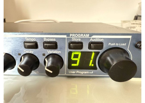 Lexicon MX200 Dual Reverb Effects Processor, Model LEXMX200V-EU