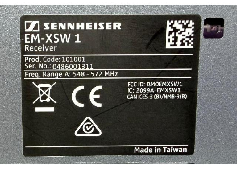 Sennheiser EM-XSW 1 Wireless Receiver With SK-XSW Bodypack Transmitter Sennheiser EM-XSW 1 Wireless Receiver With SK-XSW Bodypack Transmitter