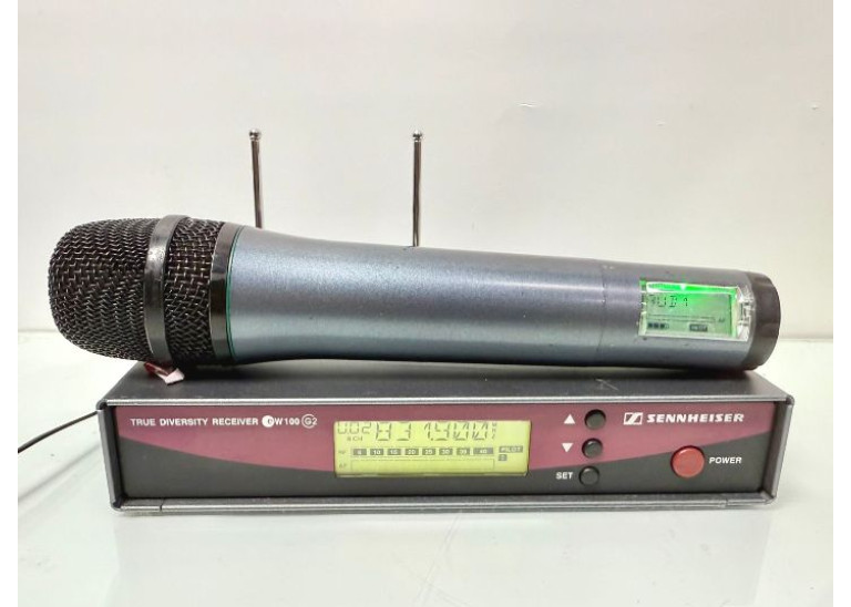 Sennheiser EW100 G2, Microphone and Sennheiser EW100 G2 Receiver Sennheiser EW100 G2, Microphone and Sennheiser EW100 G2 Receiver