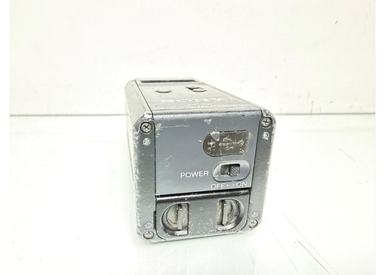 Sony DWT-P01 Digital Plug-in Transmitter 796 MHz to 838 MHz